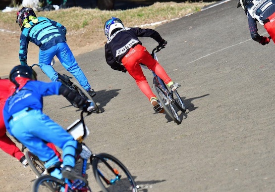 こうじや 自転車 レース 公園